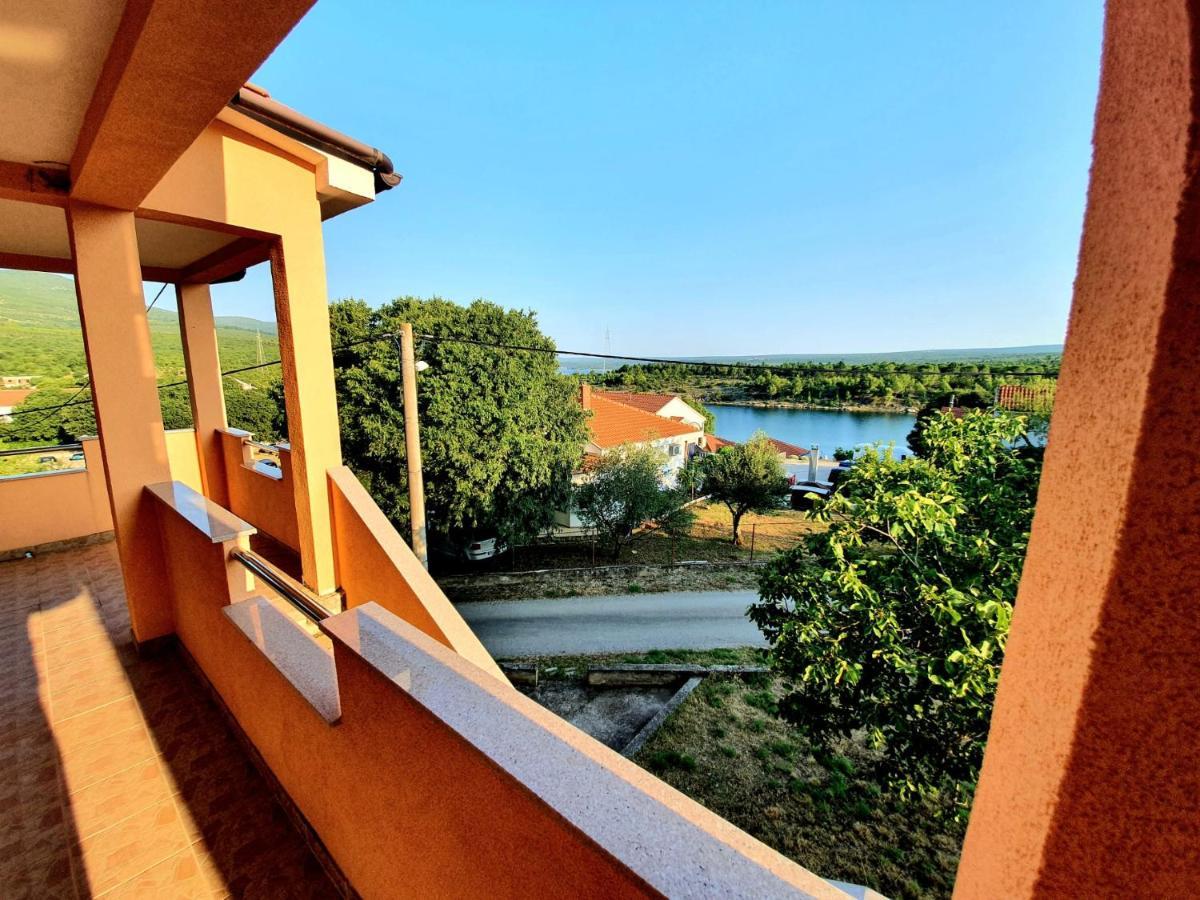 Apartmani Desnica Kruševo Exteriör bild